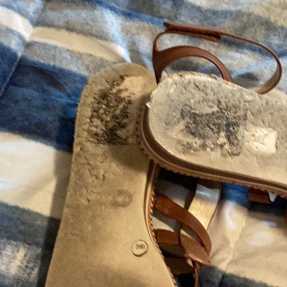 Vince Camuto sandals - Picture 5 of 5